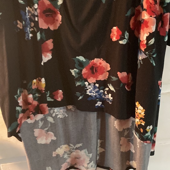 Rae Mode size 3 top - Picture 2 of 4